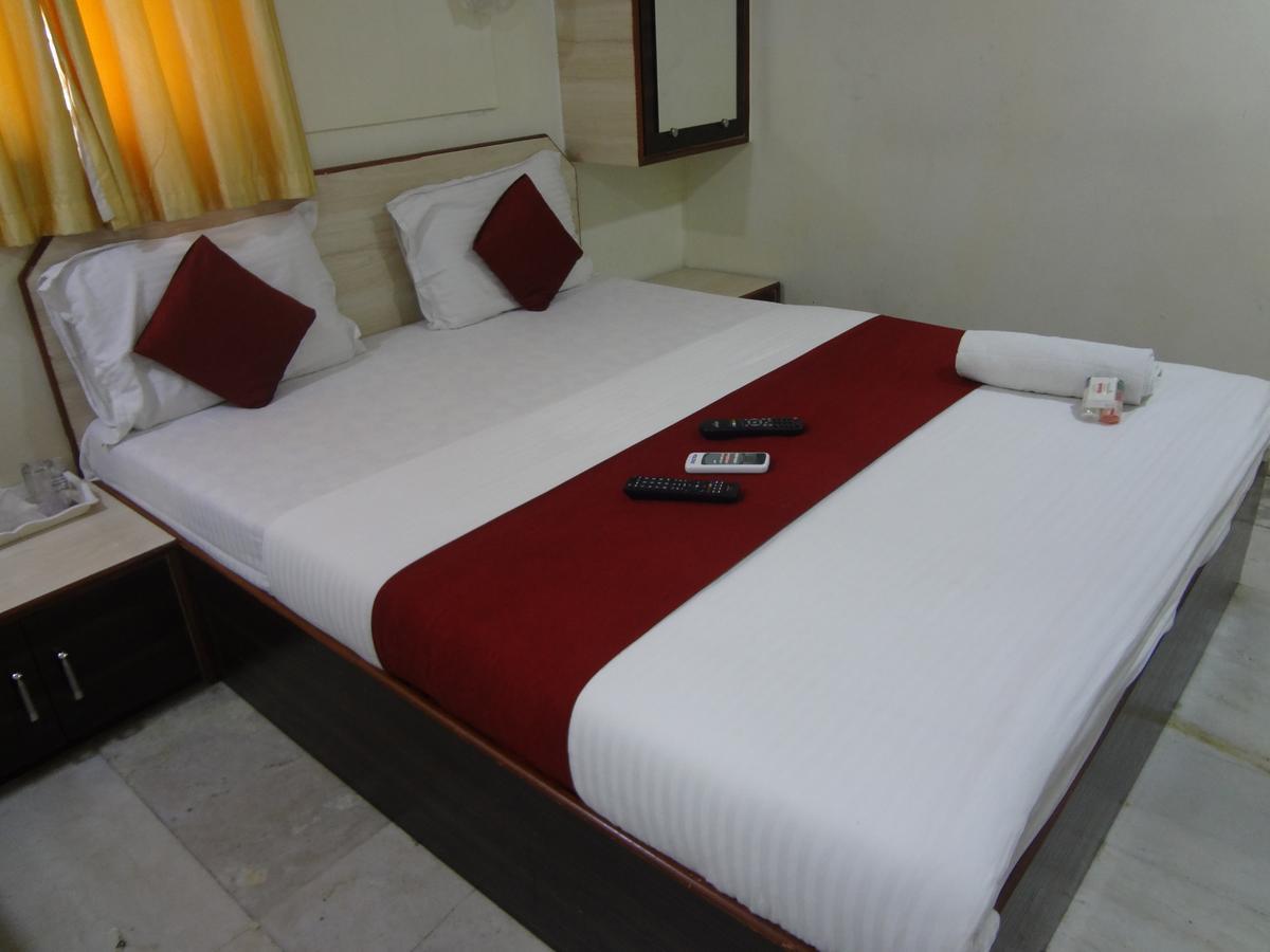 Hotel Seaview Mumbai Room photo